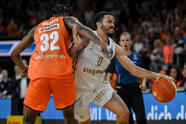 巩固其在国 巩固其在国