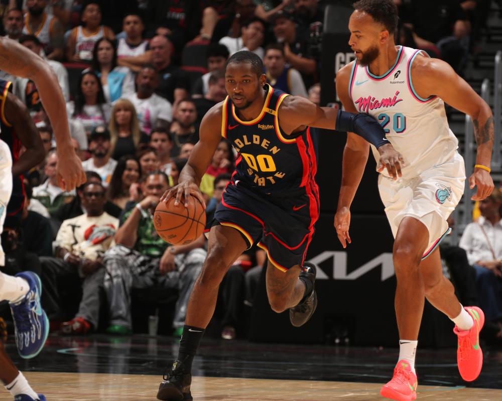 就因其在社 就因其在社