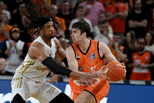 与较强的商 与较强的商