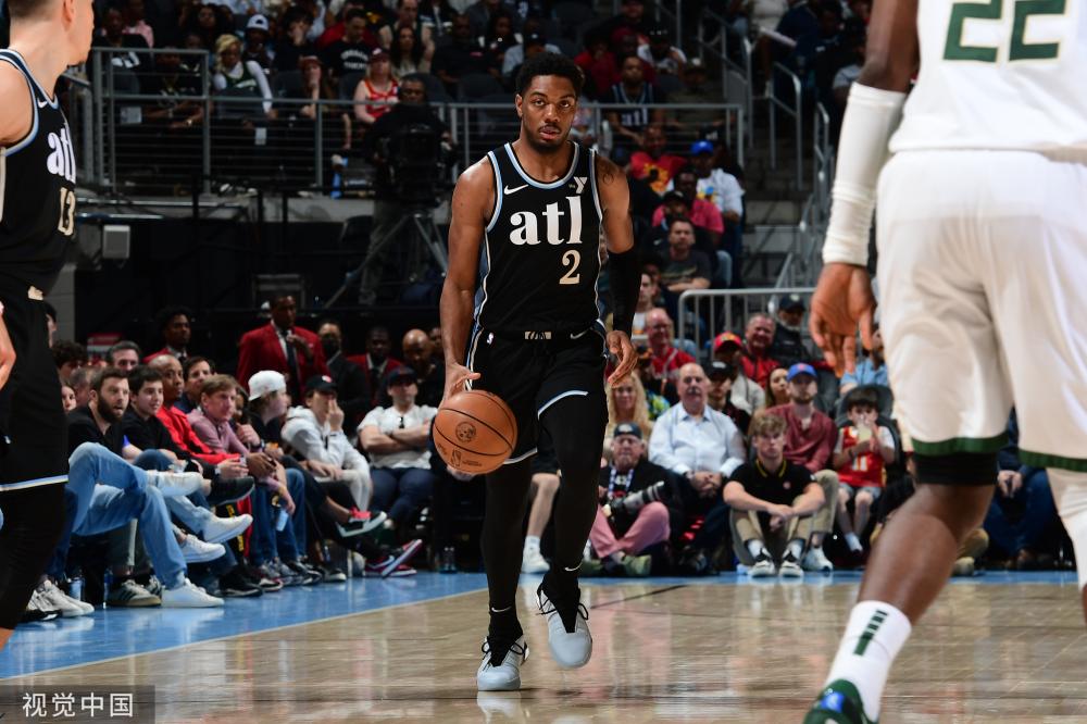 表现优异 表现优异